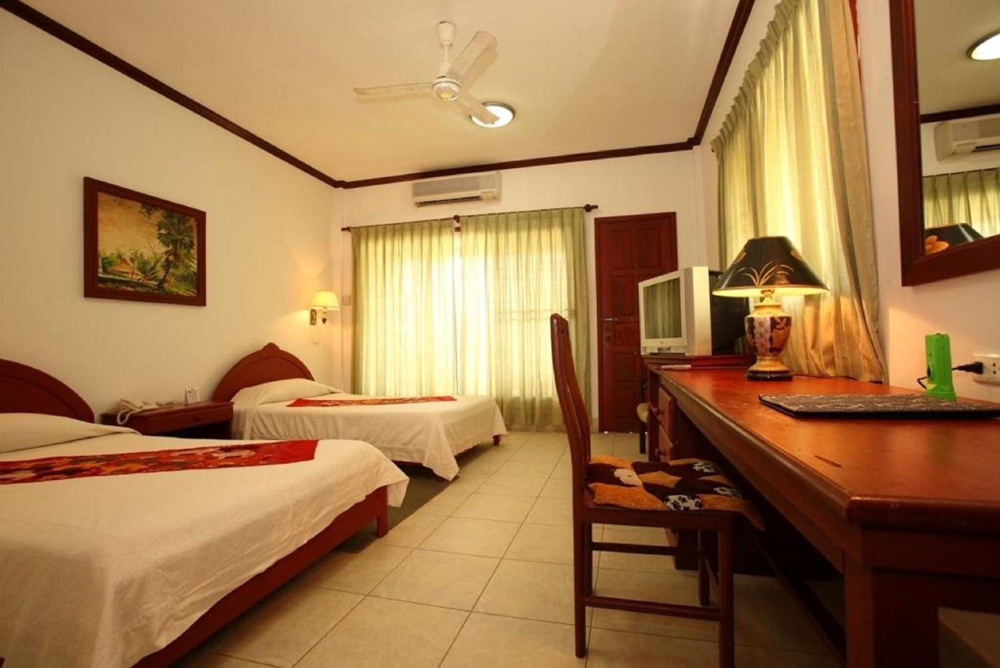 Vansana Hotel Vang Vieng Εξωτερικό φωτογραφία